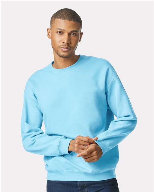 Gildan SF000 Unisex Softstyle® Midweight Crewneck Sweatshirt