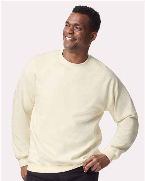 Gildan SF000 Unisex Softstyle® Midweight Crewneck Sweatshirt