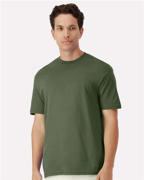 Gildan - Unisex Light Cotton T-Shirt - 3000
