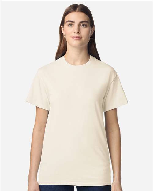 Gildan - Unisex Light Cotton T-Shirt - 3000