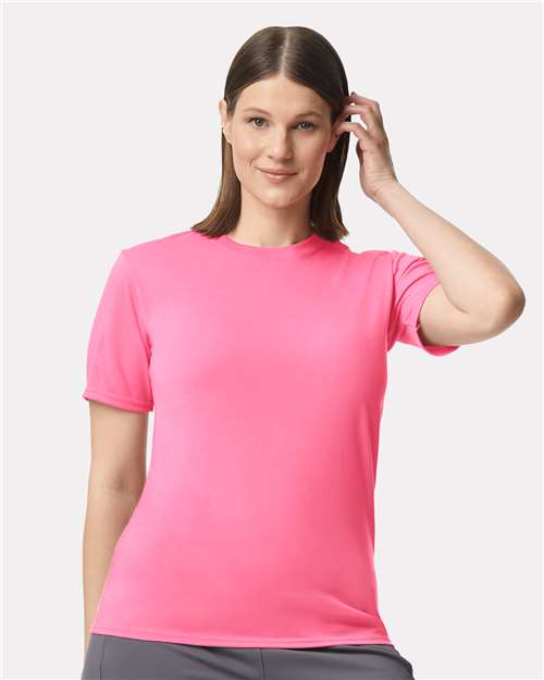 Gildan 42000 Unisex Performance® T-Shirt