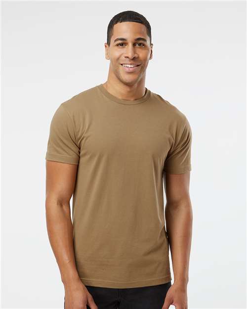 LAT 6901 Unisex Fine Jersey Tee