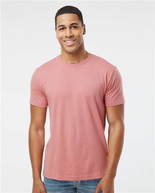 LAT - Unisex Fine Jersey Tee - 6901
