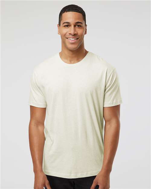 LAT - Unisex Fine Jersey Tee - 6901