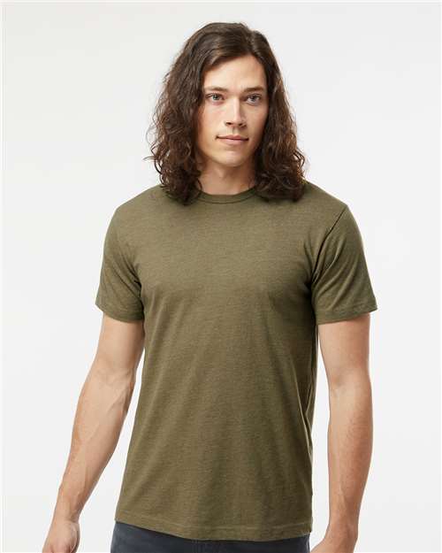 LAT 6901 Unisex Fine Jersey Tee