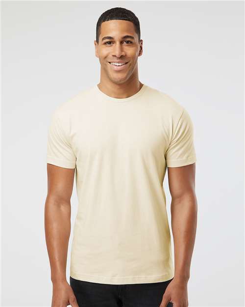 LAT 6901 Unisex Fine Jersey Tee