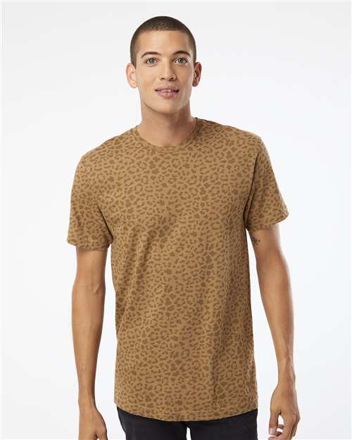 LAT - Unisex Fine Jersey Tee - 6901